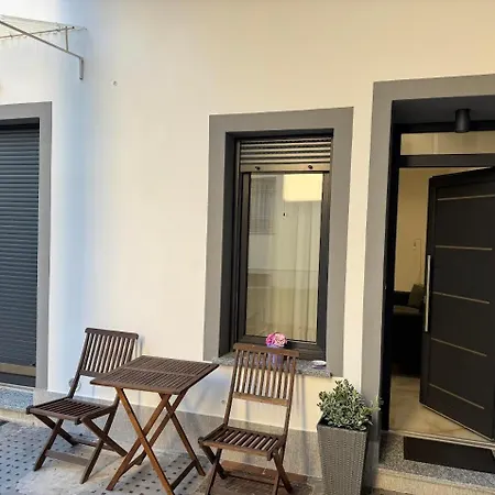 Savonarola Almarc 3 شقة