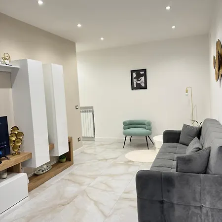 Savonarola Almarc 3 Apartment